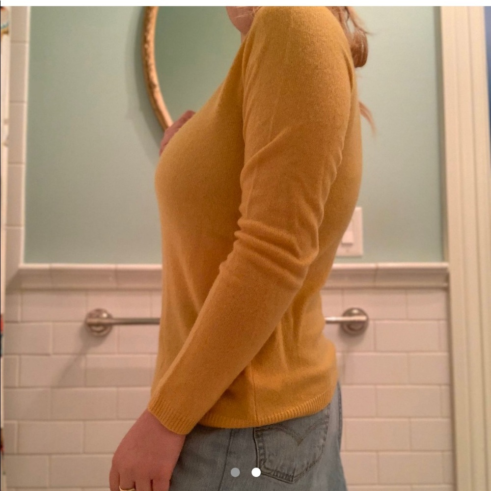 Sweater - Picture 2 of 2